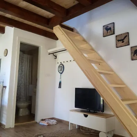 Jovanovic Lodge Perucac