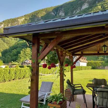 Jovanovic Lodge Perucac