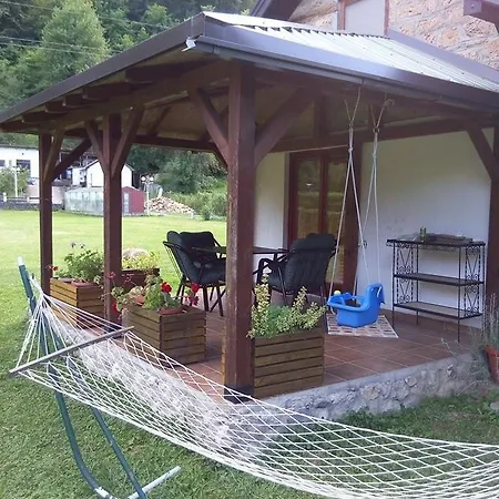 Jovanovic Lodge