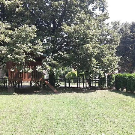 Jovanovic Lodge *